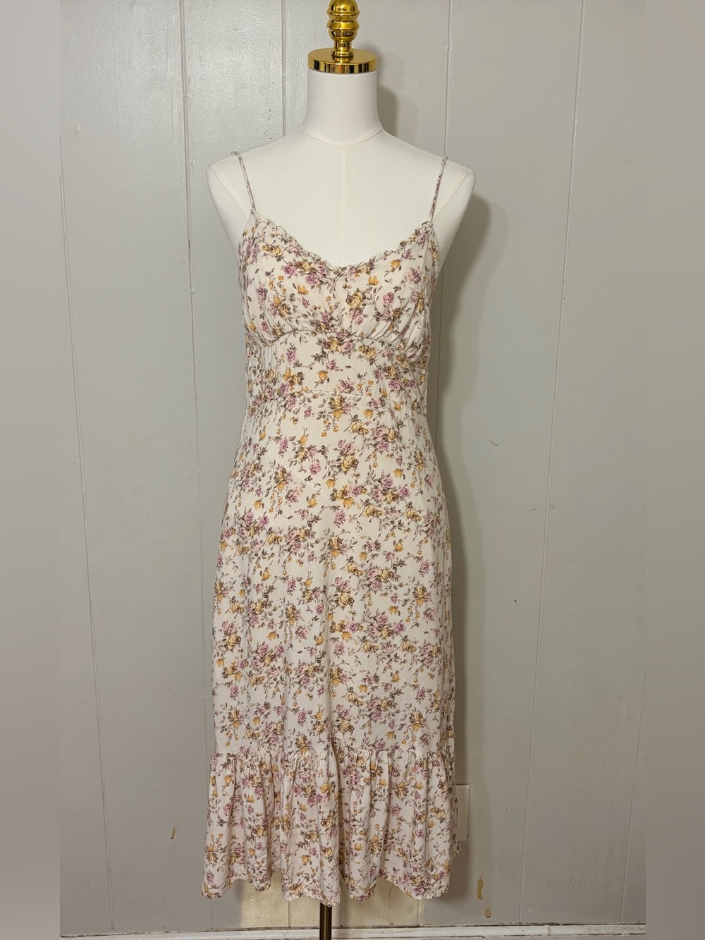 Dress Forum Cream Ditsy Floral Smocked Back Midi Dress Size M